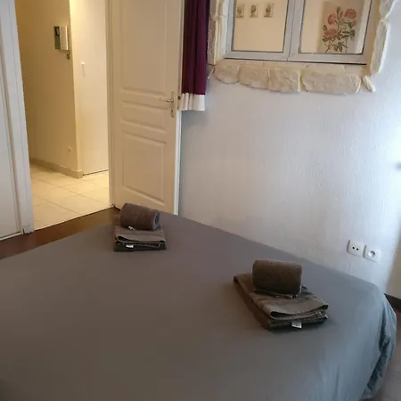 T2 Centre Parking 19 Thonon-o-phil-de-l-eau Apartamento
