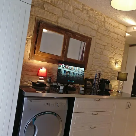 T2 Centre Parking 19 Thonon-o-phil-de-l-eau Apartamento *